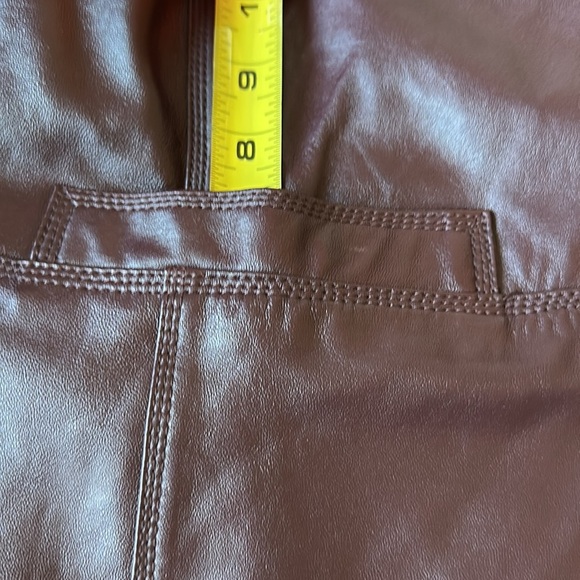Neiman Marcus 4 button long leather Burgundy wine button two pocket jacket XL - Picture 12 of 17